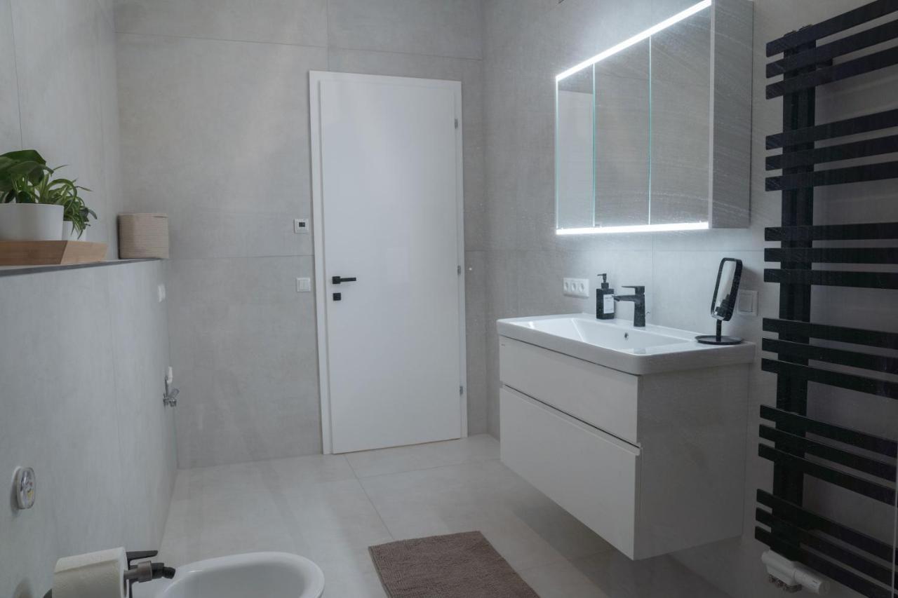Apartment Maximilianstrasse Augsburg
