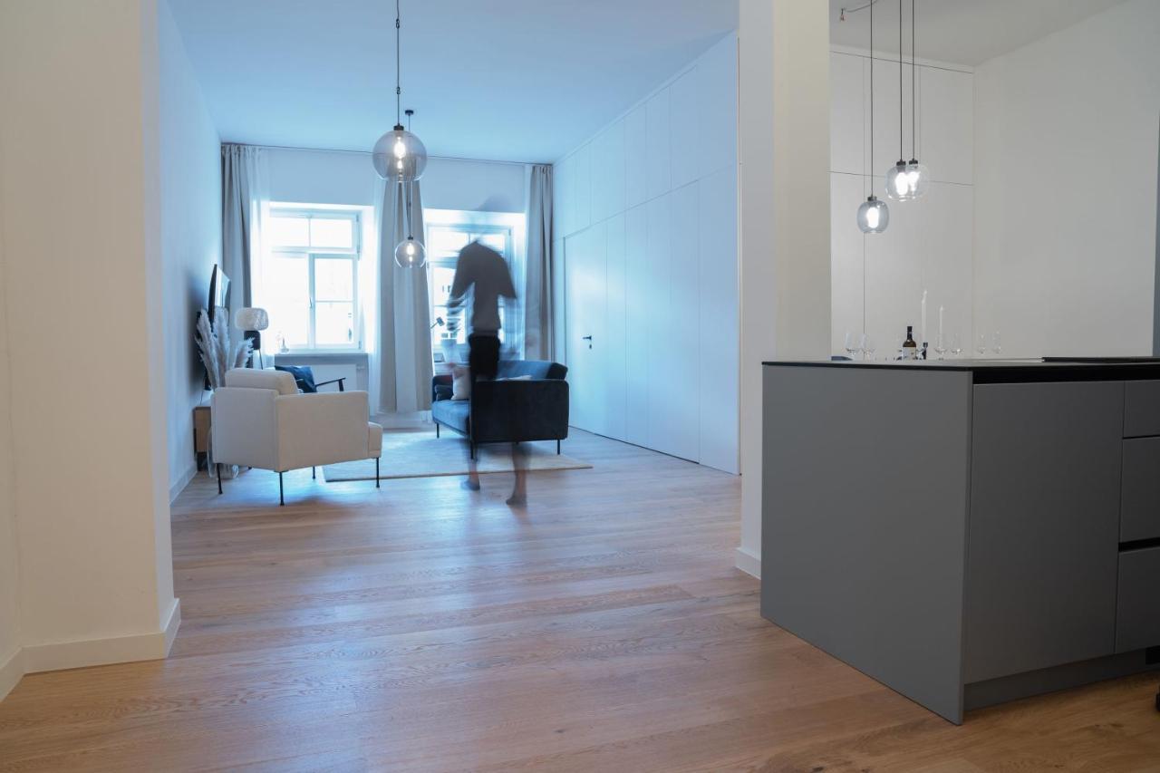 Maximilianstrasse *