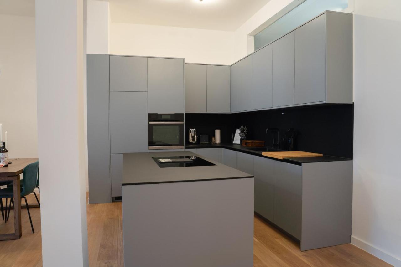 Maximilianstrasse Apartment *
