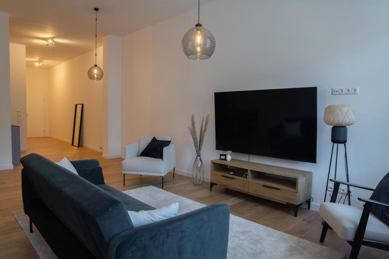 Maximilianstrasse Apartment Augsburg